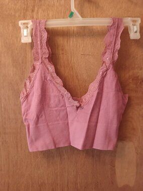 C'est Moi Bamboo Crop Top Tank w/ Lace Trim